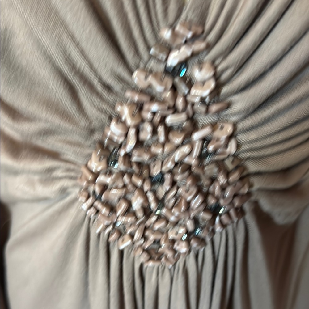 Elegant Women's Tan Sleeveless Top - Picture 4 of 4